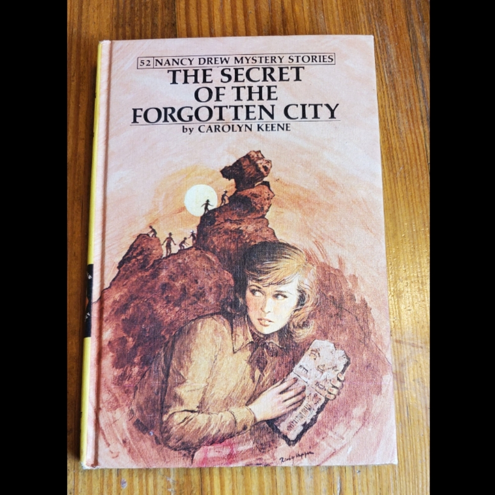 Nancy Drew Vintage Book The Secret Of The Forgotten City